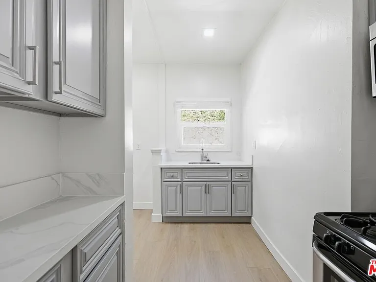 1536 Lemoyne St #3 — Photo 7