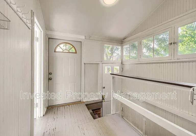 632 S Grant St — Photo 12