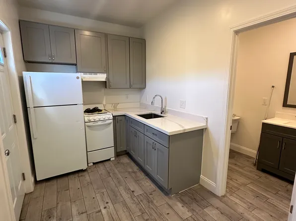 194 S White Rd, San Jose, CA 95127