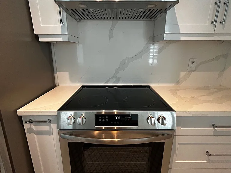 10 Yonge St #507 — Photo 4