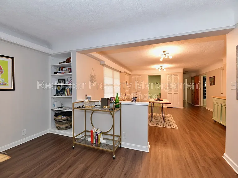 4701 Kessler Boulevard East Dr — Photo 18