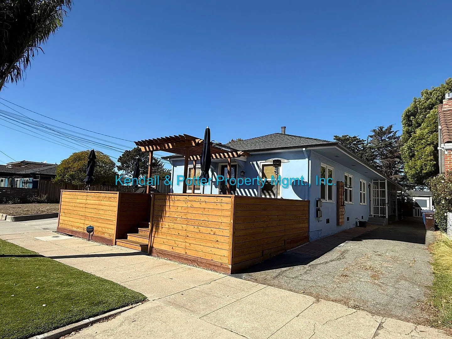 151 Marine Parade — Photo 1