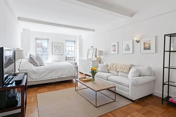 Sold by RHI Group | media 7