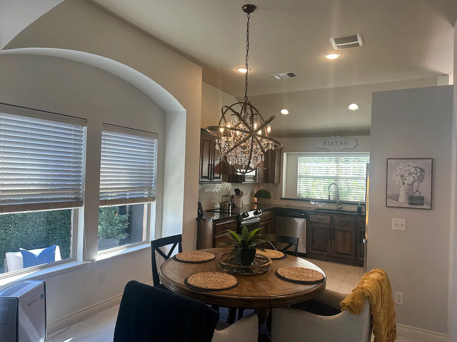 3 bed, 1463 sqft, $1,850 — Photo 3