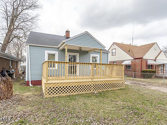 3rd image of 629 Cuthbert Rd