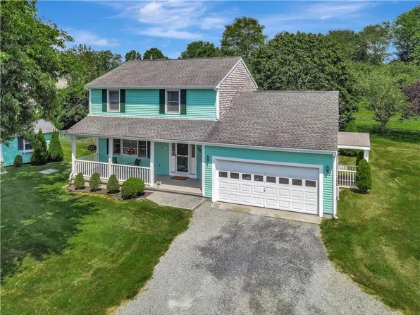 99 Mill Ln, Portsmouth, RI 02871