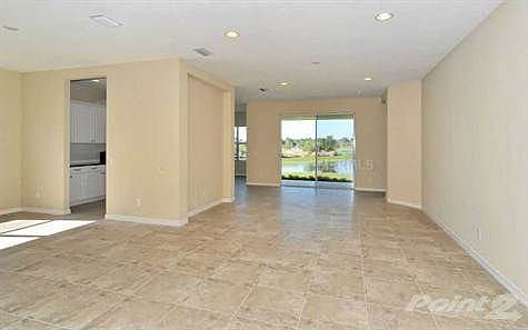 3rd image of 11706 Forest Park Cir