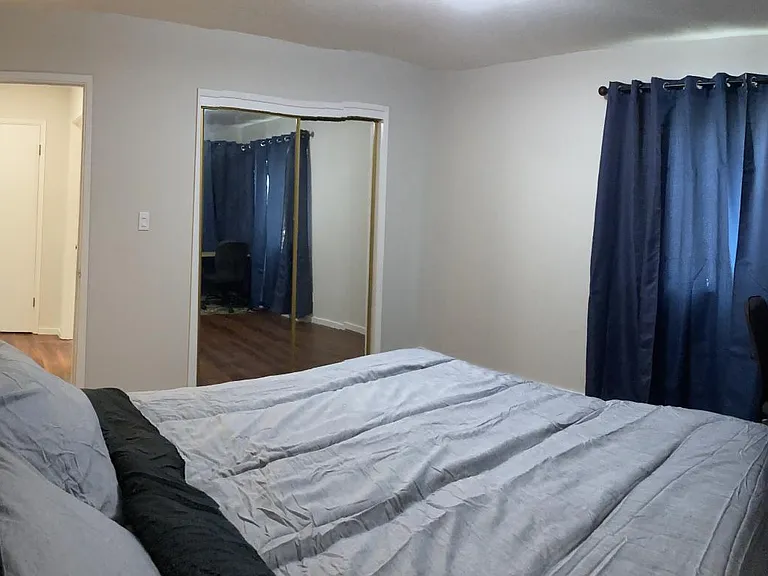 1691 Ontario Dr #1 — Photo 12