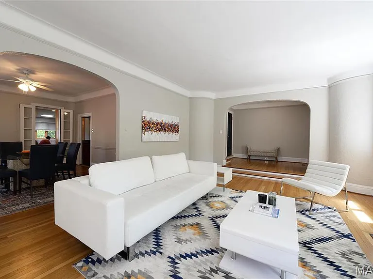 8045 Watkins Dr — Photo 12