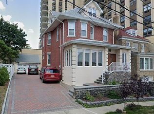 16 78th St, North Bergen, NJ 07047