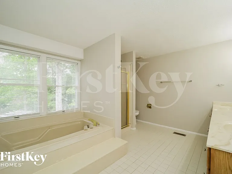 1303 Wakefield Pl — Photo 8