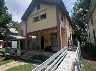 214 SW Harrison St, Topeka, KS 66603