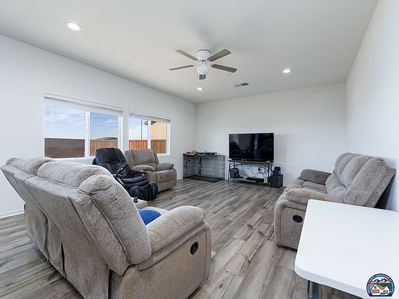 4th image of 2529 Valle Verde Ln