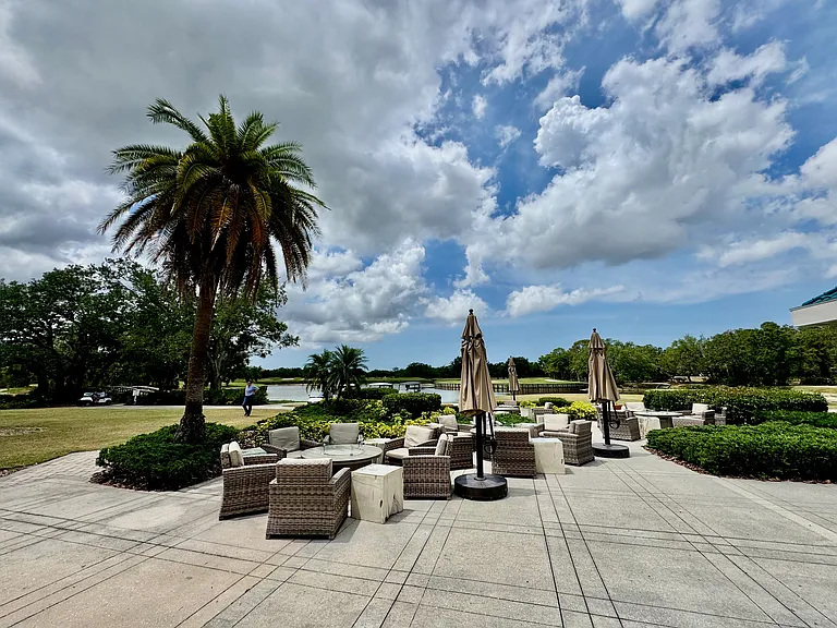 7330 Kensington Ct — Photo 25