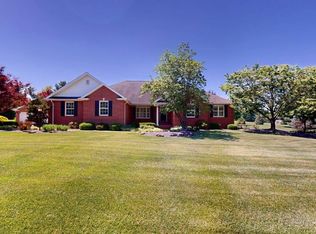 1333 Rolling Ridge Rd, Jasper, IN 47546