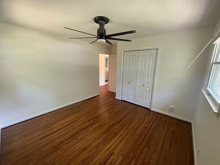 506 Highcrest Dr — Photo 11