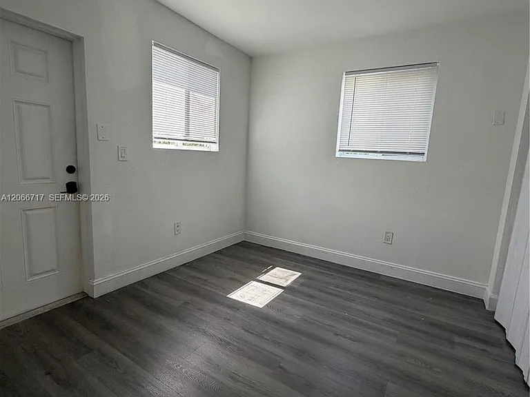 328 SW 15th Ave — Photo 19