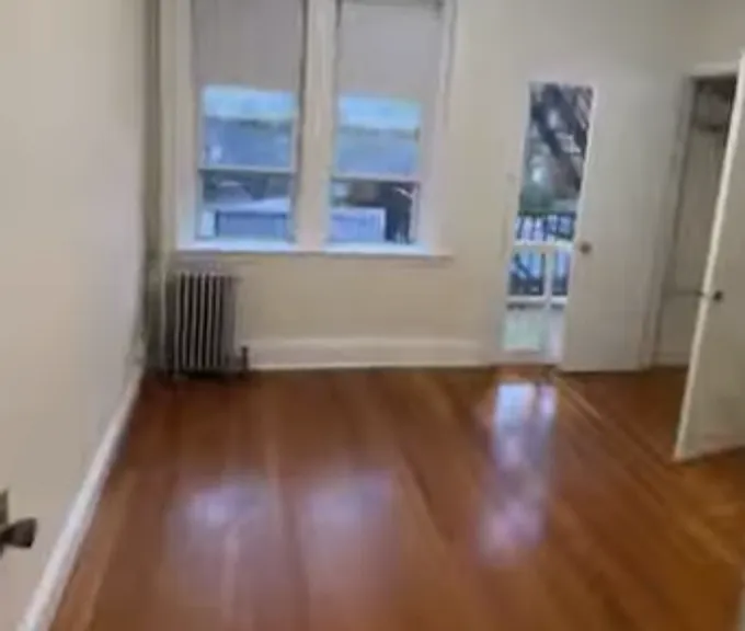 135A Washington St #37 — Photo 11