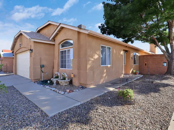 6900 Skylar Dr NE, Rio Rancho, NM 87144