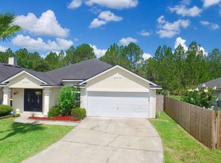 8306 Staplehurst Dr W, Jacksonville, FL 32244