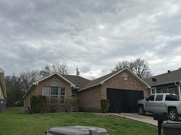 3rd image of 2538 Camel Ct