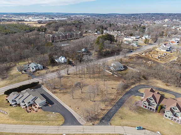 2nd image of 1035 Walnut Street