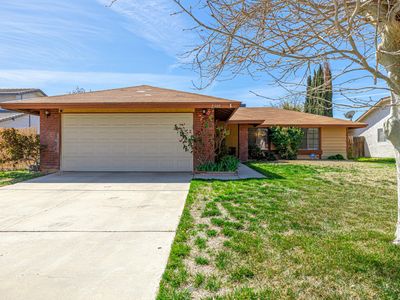 2300 Forry St, Lancaster, CA, 93536