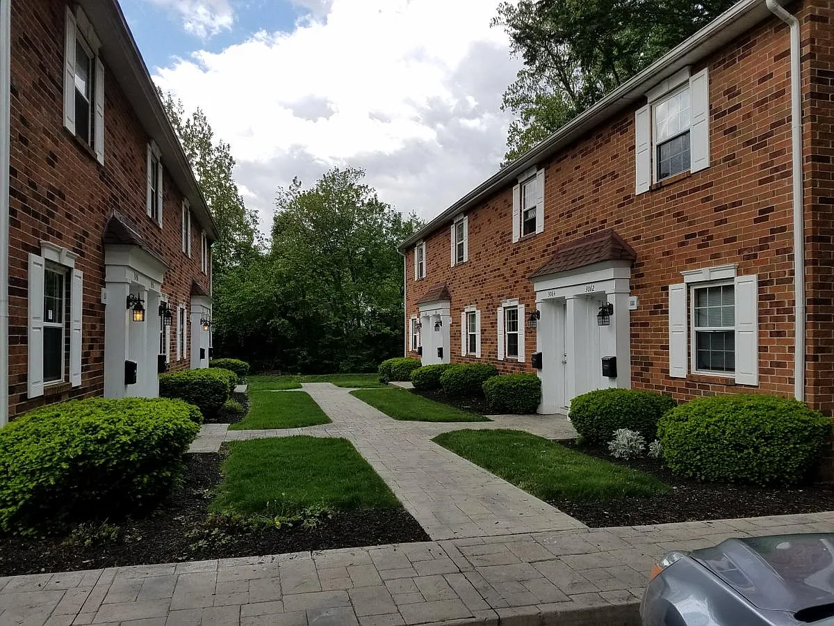 3062 Dorris Ave photo 1