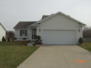 1662 Steff Ct SW, Wyoming, MI 49519