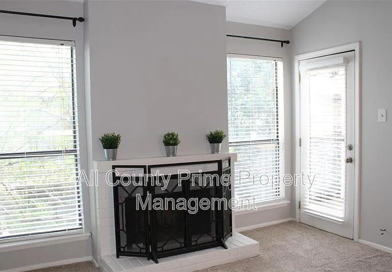 10049 Westpark Dr #168 — Photo 8
