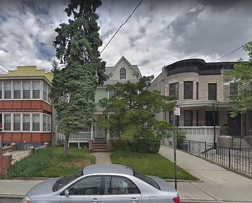Sold by Crifasi Real Estate | media 1
