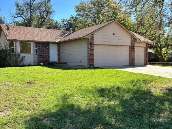1168 N Curtis St, Wichita, KS 67212