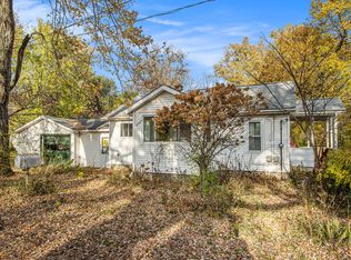 2147 Mount Olivet Rd, Kalamazoo, MI 49004