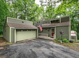 2 Hearthstone Path, Galena, IL 61036