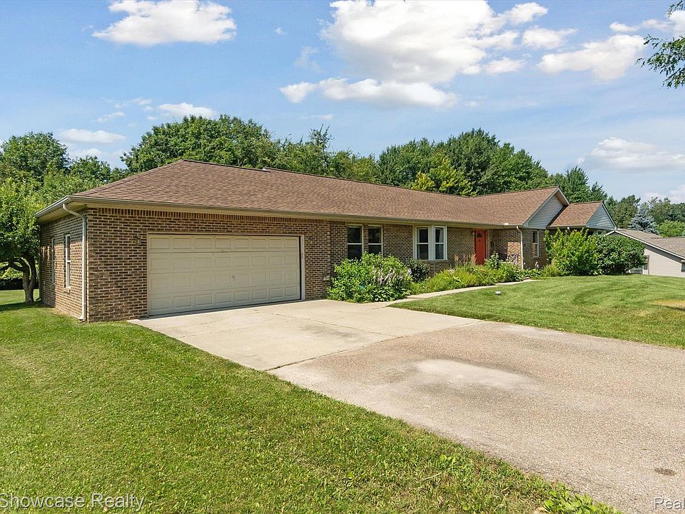 1st image of 6799 Country Lane Dr