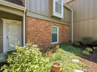 12160 Hayes St, Overland Park, KS 66213