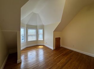 30 Hume Ave Floor 2, Medford, MA 02155
