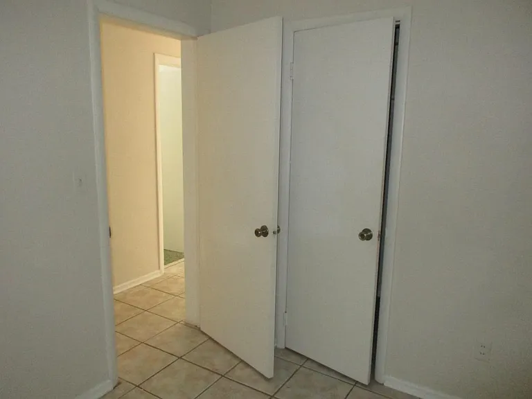1252 S Alhambra Cir #3 — Photo 30