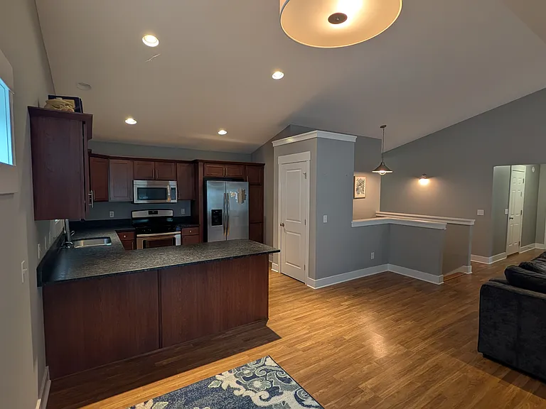 333 Rachaels Way — Photo 4