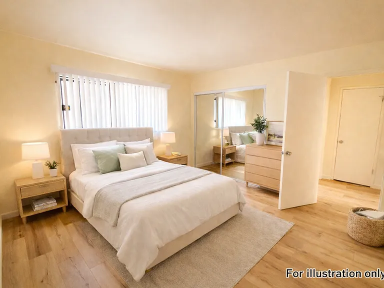 1238 N Kenmore Ave — Photo 8