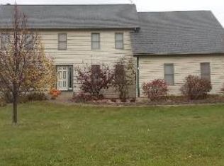 6701 Debbie Ln, Marengo, IL 60152