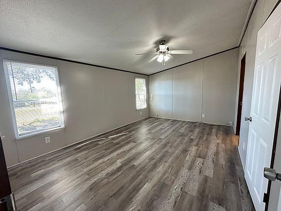 3rd image of 1533 SE County Road 3135