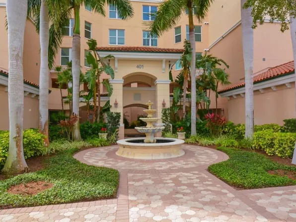 401 N Point Rd APT 304, Osprey, FL 34229