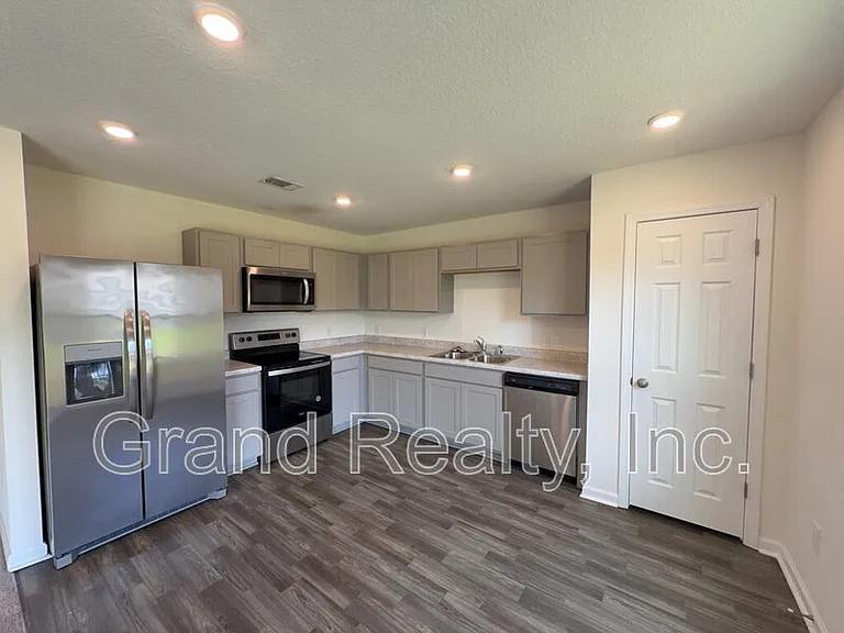 4316 Jitterbug St — Photo 5