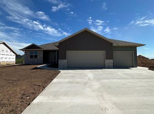 4591 Richard Ln, Green Bay, WI 54313