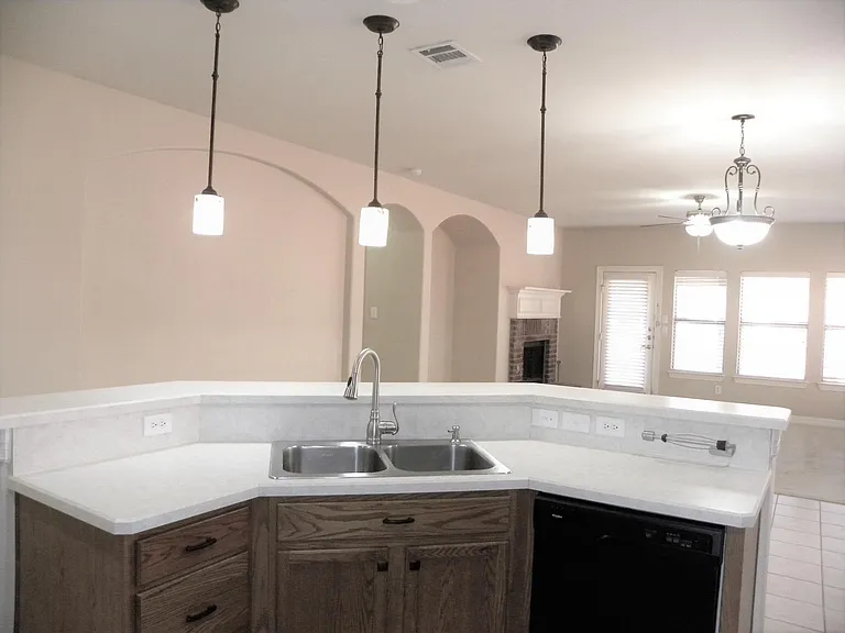 4620 Evanshire Way — Photo 9