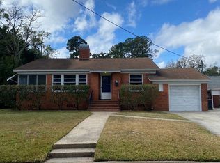 2174 Traymore Rd, Jacksonville, FL 32207