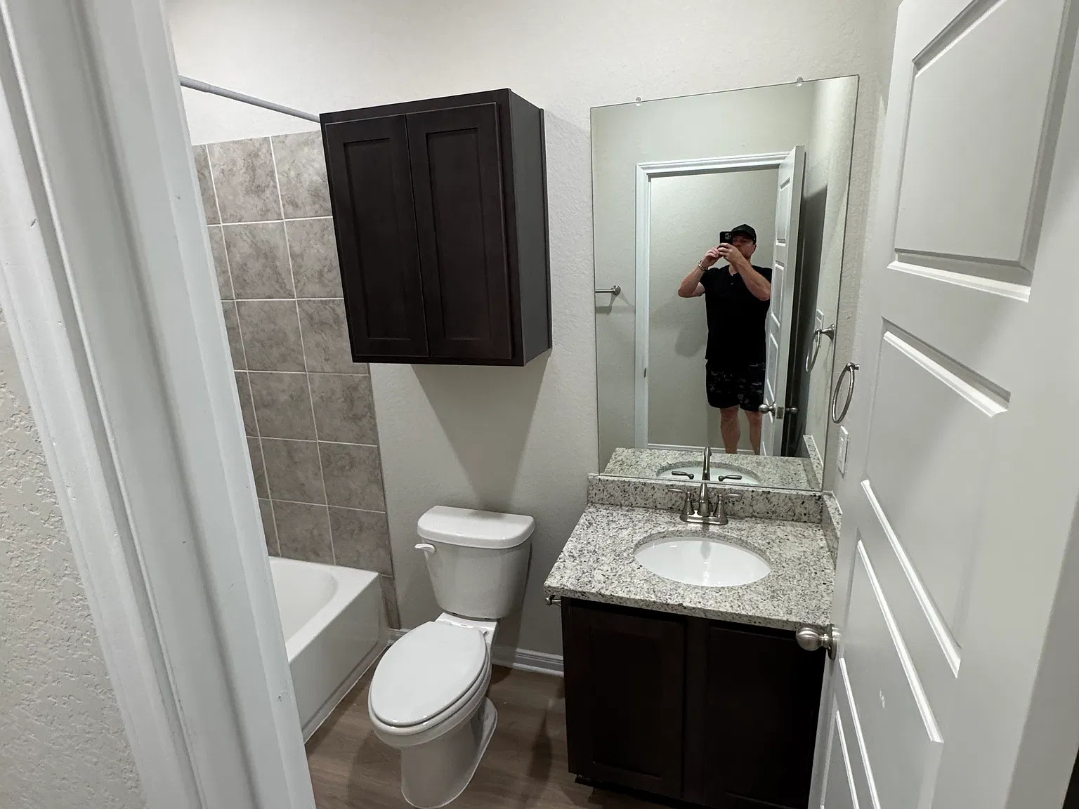 3 bed, 1347 sqft, $1,800 — Photo 3