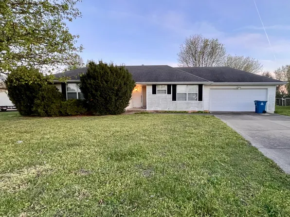 109 Willowridge Lane, Willard, MO 65781