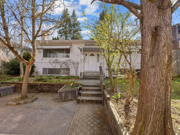 3356 Liverpool St, Pt Coquitlam, BC V3B 3V8